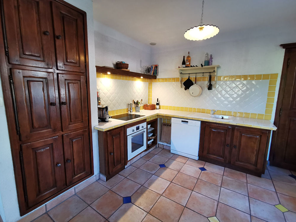 � vendre  Maison Bagnols-en-For�t (83600)