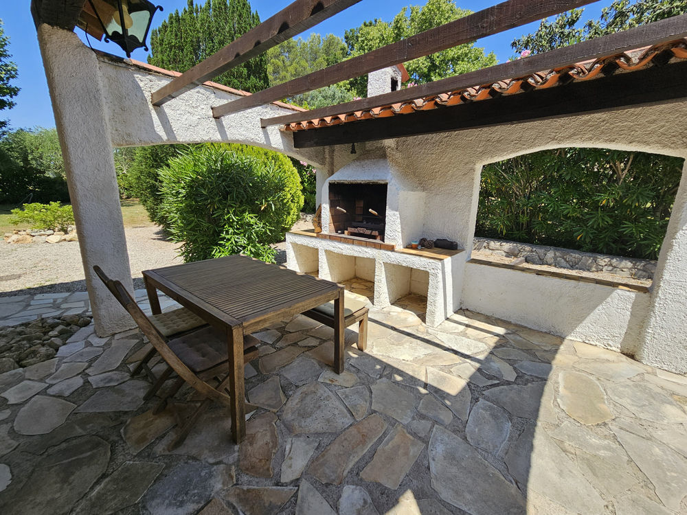 � vendre  Maison Bagnols-en-For�t (83600)