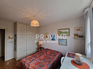  Appartement � vendre 5 pi�ces 121 m�