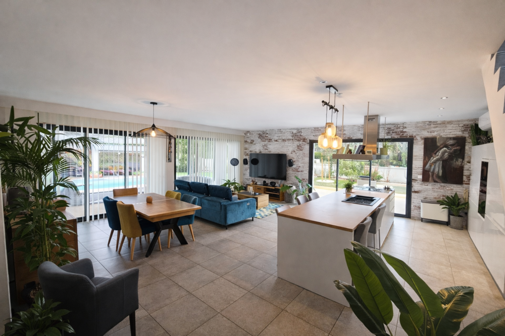 � vendre  Maison Vienne (38200)