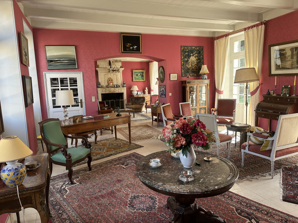 � vendre  Maison Saint-Romain-de-Benet (17600)