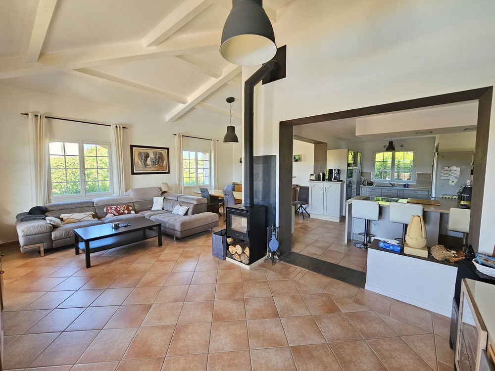 � vendre  Maison Bagnols-en-For�t (83600)