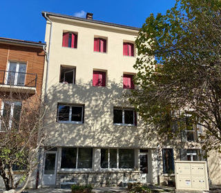  Immeuble � vendre 272 m�