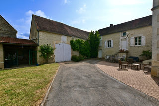  Maison � vendre 8 pi�ces 210 m�