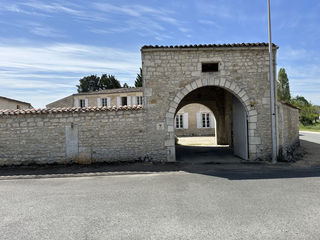  Maison � vendre 11 pi�ces 380 m�