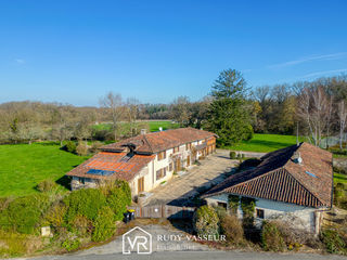  Propri�t�/ch�teau � vendre 12 pi�ces 465 m�