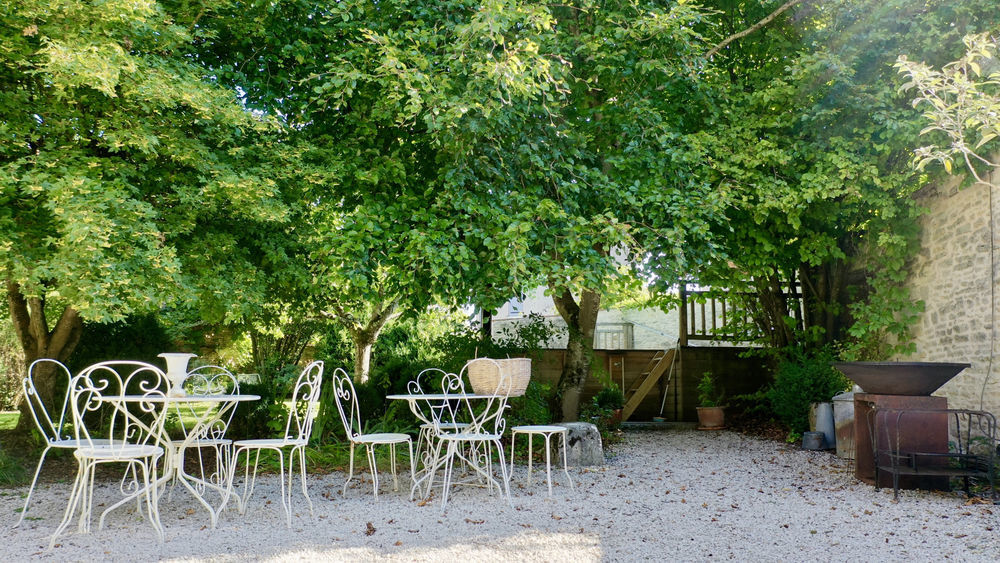 � vendre  Propri�t�/ch�teau Noyers (89310)