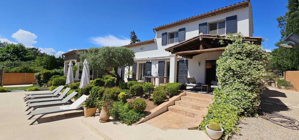 � vendre  Propri�t�/ch�teau Bagnols-en-For�t (83600)