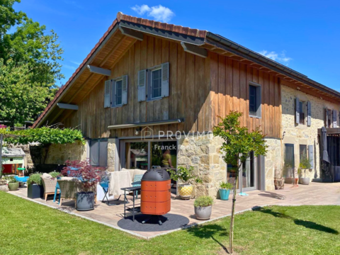   Superbe propri�t� de campagne r�nov�e, 153 M2, au calme Ferme - 6 pi�ce(s) - 153 m�