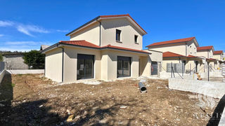  Maison 5 pi�ces 105 m� St marcellin