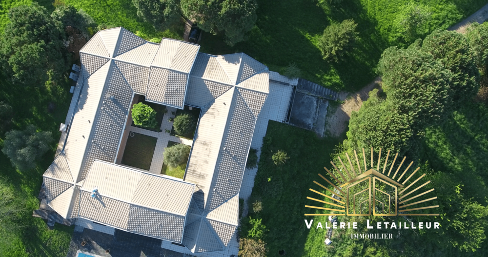 � vendre  Propri�t�/ch�teau Beychac-et-Caillau (33750)