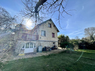  Propri�t�/ch�teau � vendre 10 pi�ces 221 m�