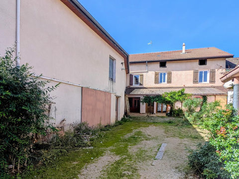   T�nemement immobilier de 14 pi�ces avec d�pendances Maison - 14 pi�ce(s) - 293 m�