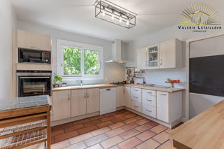  Maison � vendre 6 pi�ces 218 m�