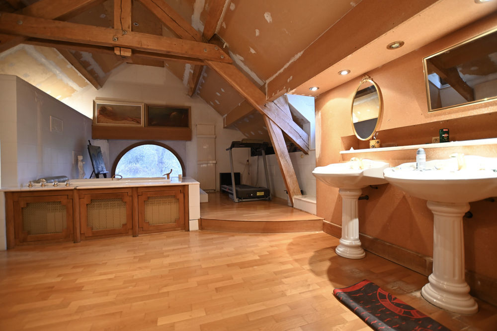 � vendre  Propri�t�/ch�teau V�zelay (89450)