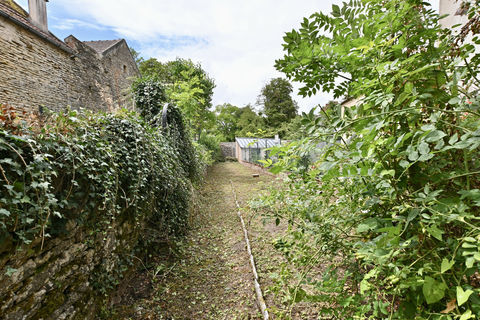   Maison de village avec jardin   Centre de L'Isle-sur-Serein   Id�al premier achat ou location saisonni�re Maison - 3 pi�ce(s) - 60 m�