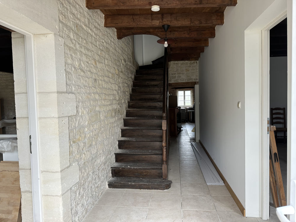 � vendre  Maison Sigogne (16200)