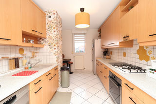  Appartement � vendre 5 pi�ces 143 m�