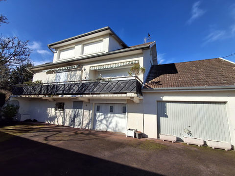   Parcey, maison 6 pi�ces sur sous-sol avec garage et terrain Maison - 6 pi�ce(s) - 120 m�