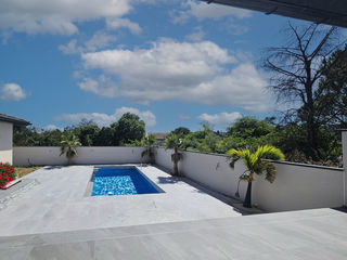  Maison � vendre 8 pi�ces 250 m�