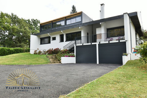   Maison contemporaine 240 m2 habitable + 110 m2 de sous sol   Parc de 7 000 m2 Maison - 9 pi�ce(s) - 240 m�