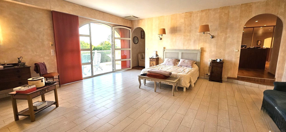 � vendre  Propri�t�/ch�teau Ussac (19270)