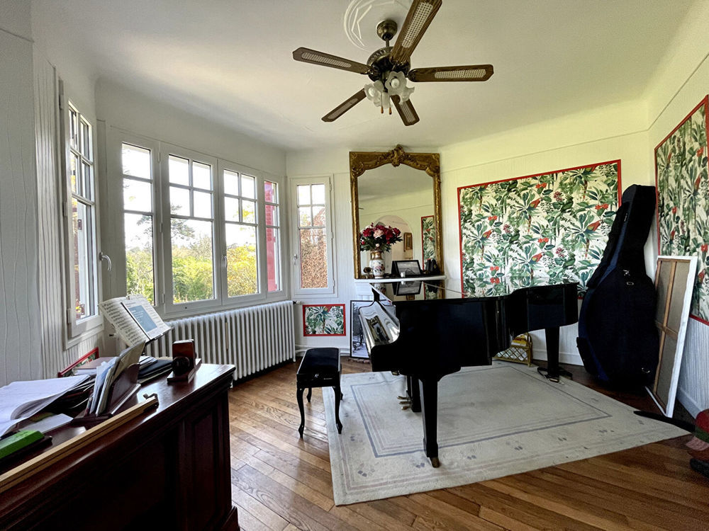 � vendre  Propri�t�/ch�teau Barbizon (77630)