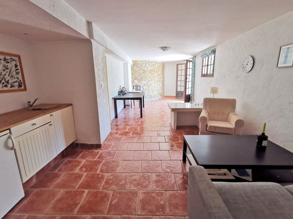 � vendre  Maison Bagnols-en-For�t (83600)