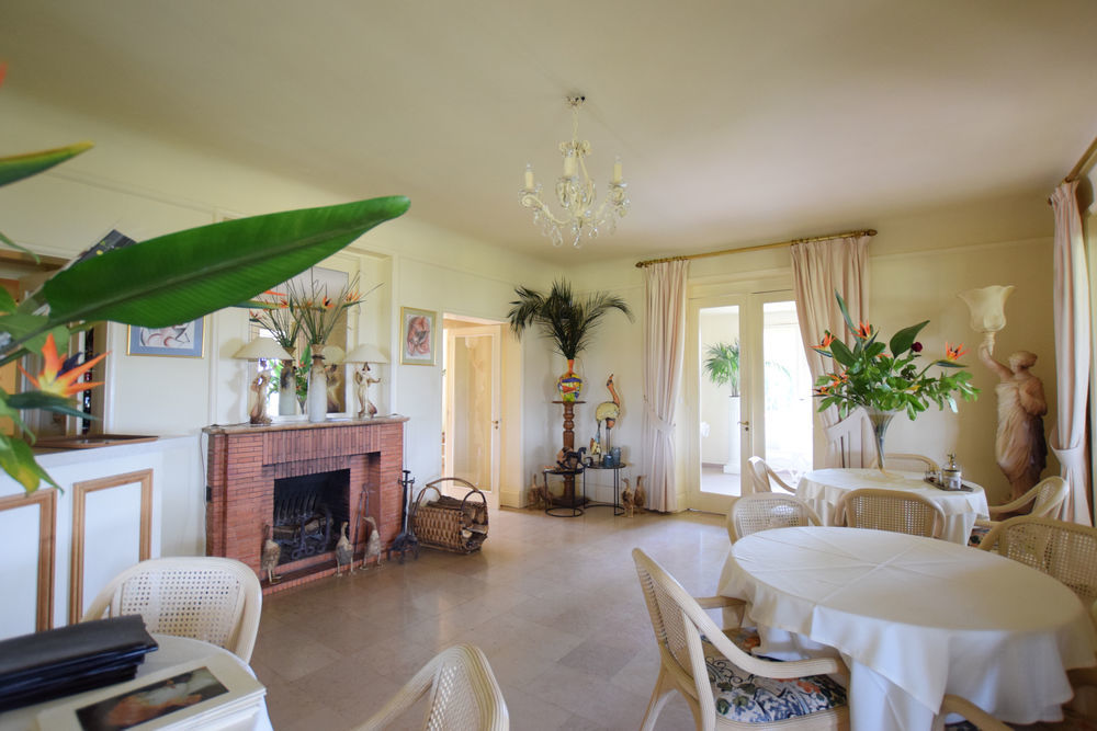 � vendre  Propri�t�/ch�teau V�zelay (89450)