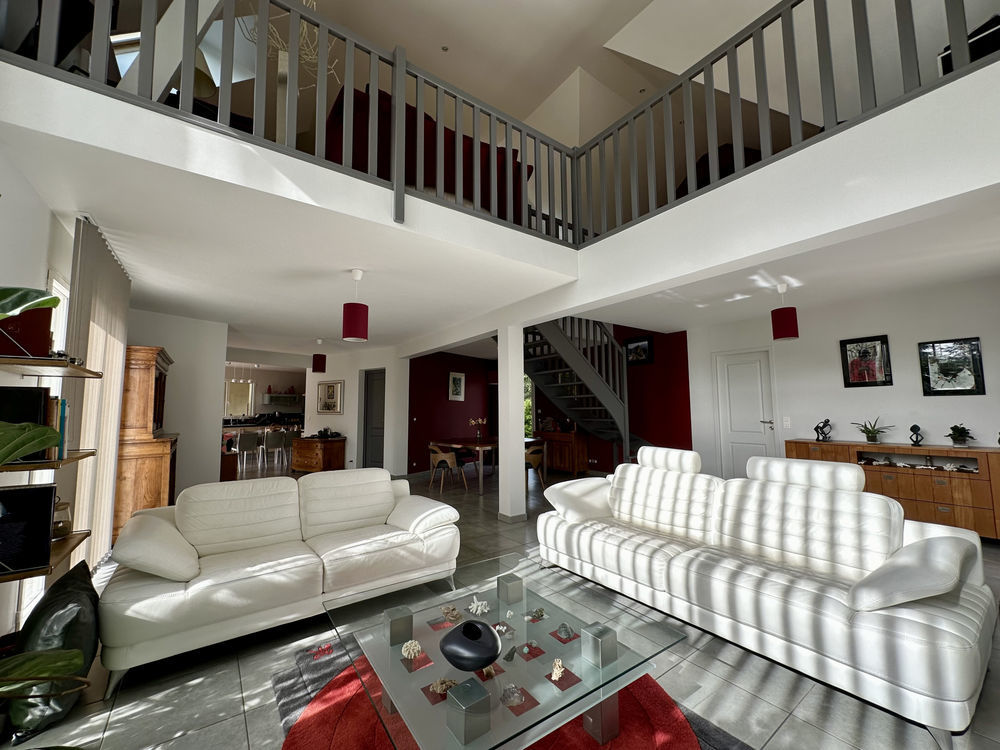 � vendre  Propri�t�/ch�teau Perthes (77930)