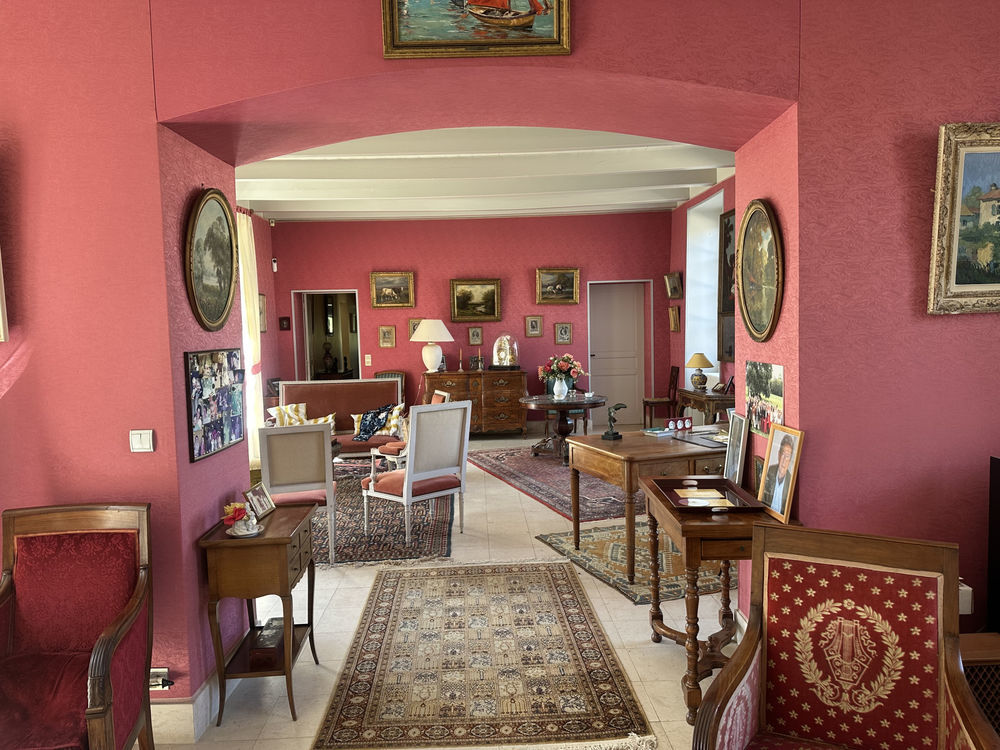 � vendre  Maison Saint-Romain-de-Benet (17600)