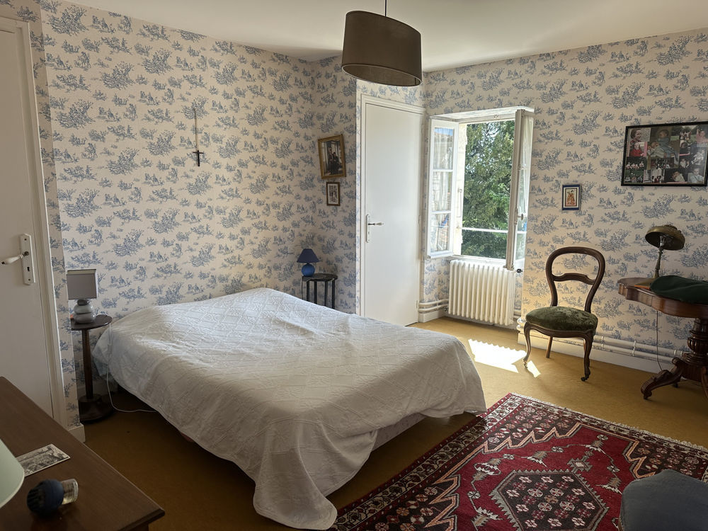 � vendre  Maison Saint-Romain-de-Benet (17600)