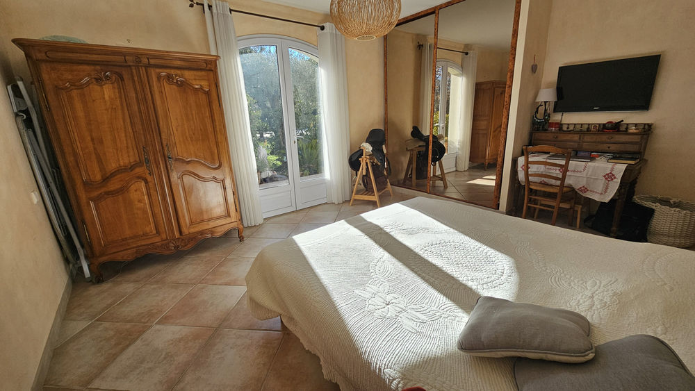 � vendre  Maison Bagnols-en-For�t (83600)