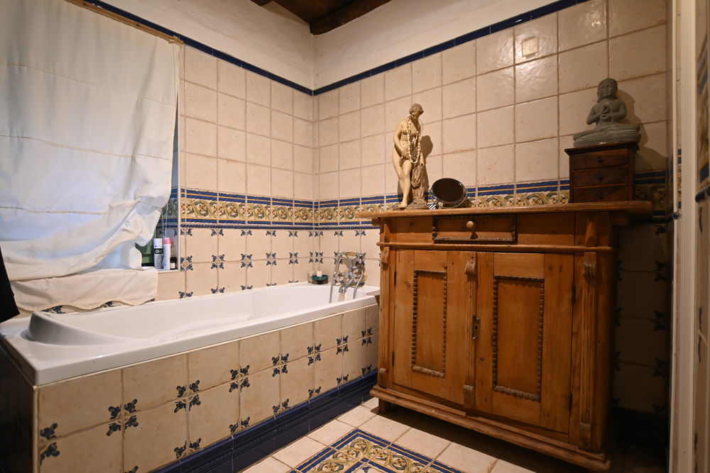 � vendre  Propri�t�/ch�teau V�zelay (89450)