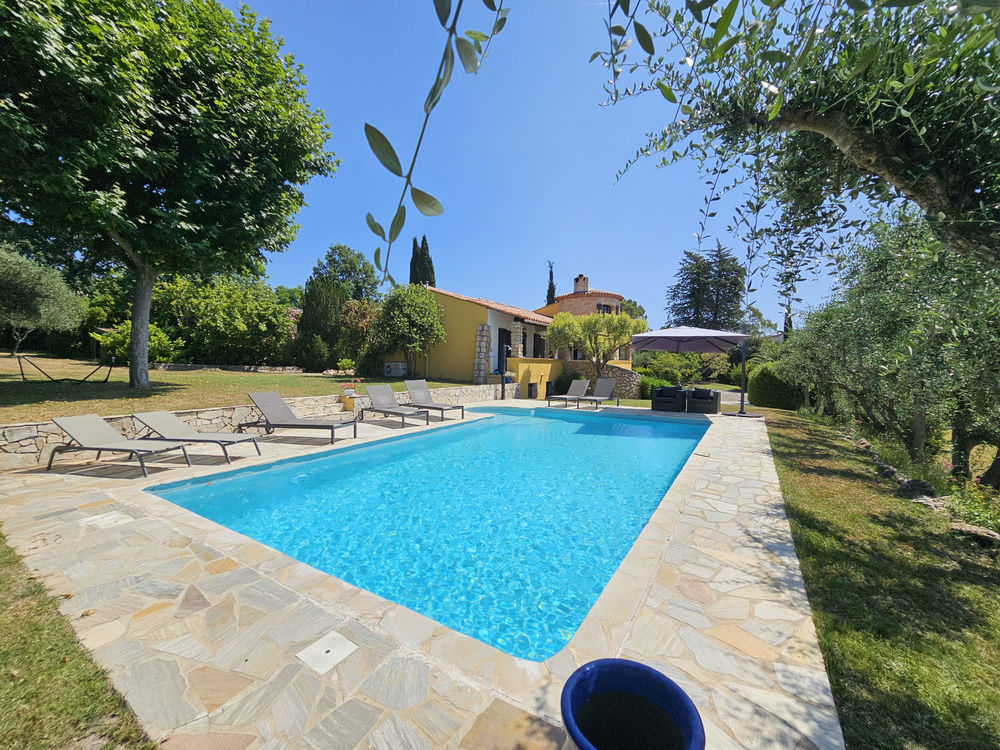 � vendre  Maison Bagnols-en-For�t (83600)