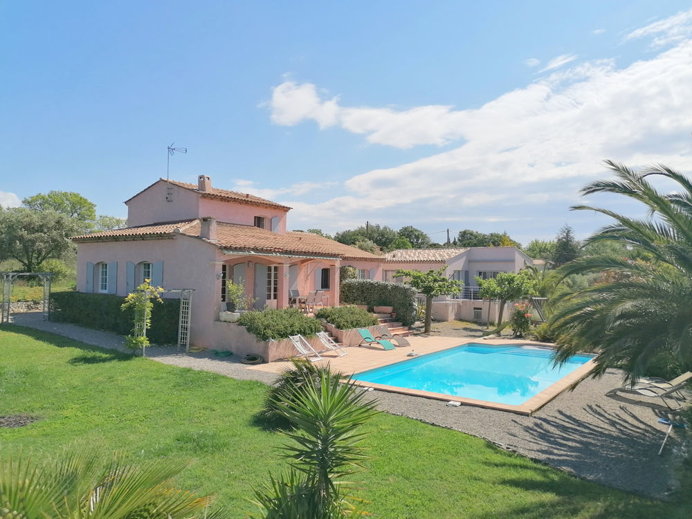 � vendre  Maison Bagnols-en-For�t (83600)