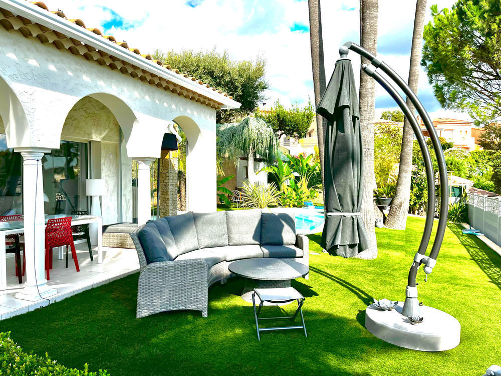 � vendre  Maison Mandelieu-la-Napoule (06210)