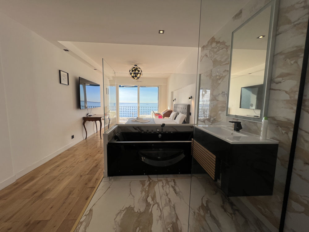 � vendre  Appartement Juan Les Pins (06160)