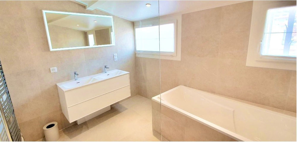 � vendre  Duplex/triplex Cannes (06400)