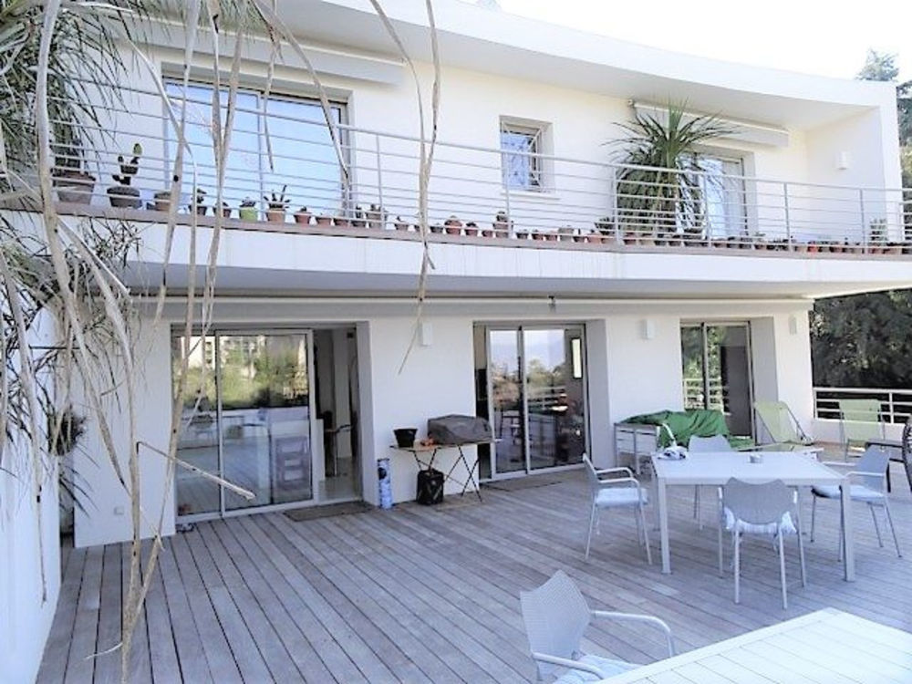 � vendre  Maison Cannes (06400)