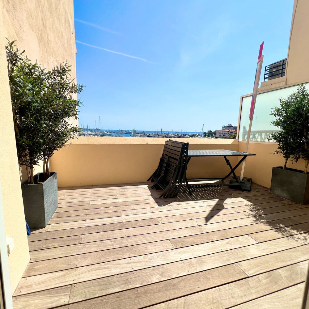 � vendre  Duplex/triplex Cannes (06400)