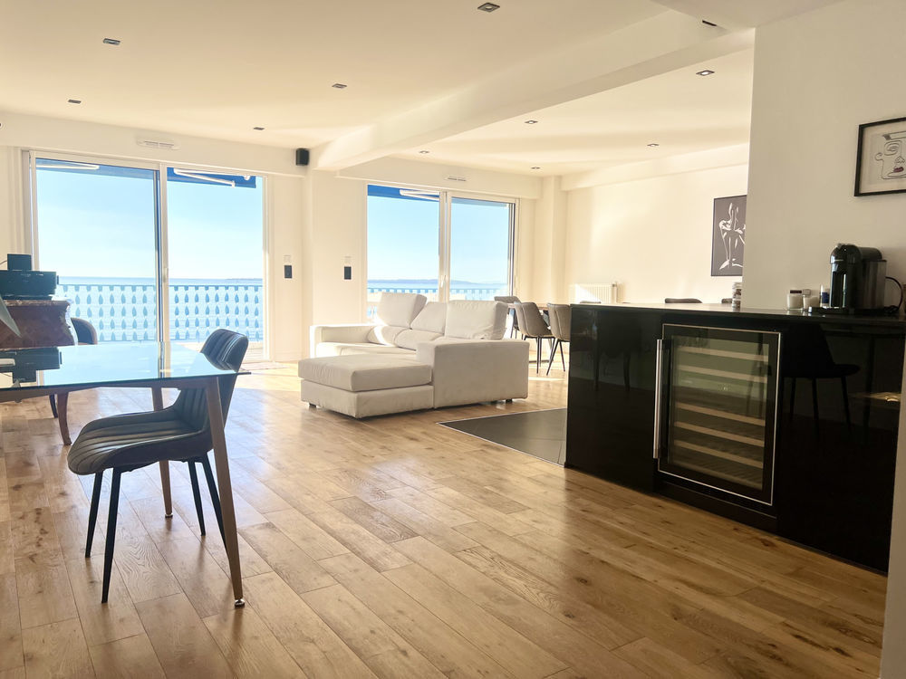 � vendre  Appartement Juan Les Pins (06160)