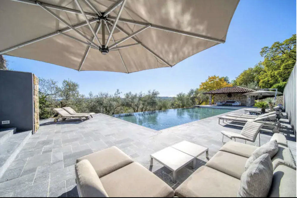 � vendre  Maison Tourrettes (83440)