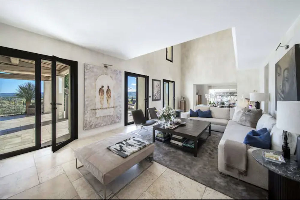 � vendre  Maison Tourrettes (83440)