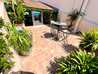  Appartement � vendre 5 pi�ces 210 m�