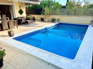  Maison � vendre 7 pi�ces 220 m�