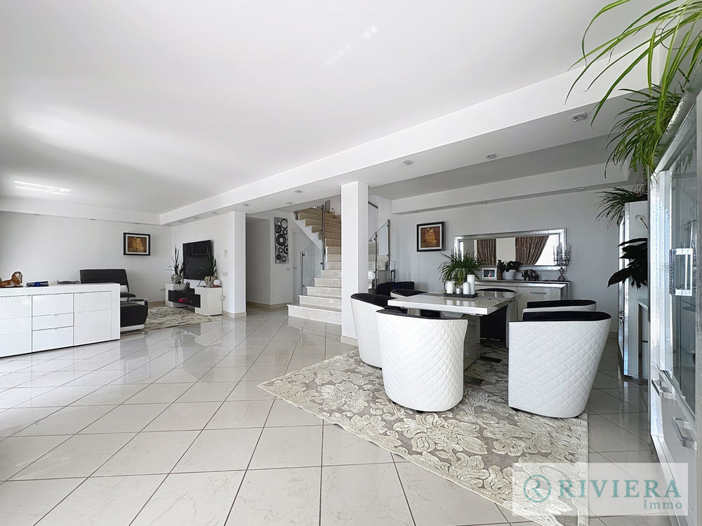 � vendre  Maison Vallauris (06220)