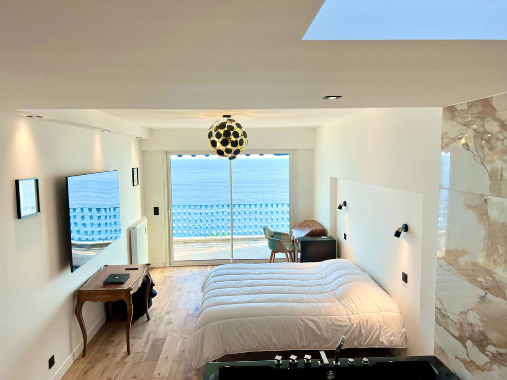 � vendre  Appartement Juan Les Pins (06160)