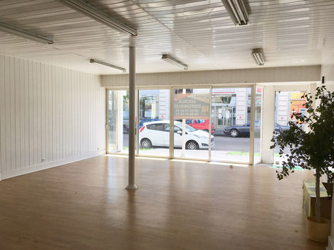 Local commercial 95 m2 &agrave; LIMOGES ! 875 87100 Limoges