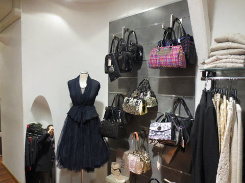 Boutique Commerciale de 50 m2 sur LIMOGES ! 65760 87000 Limoges